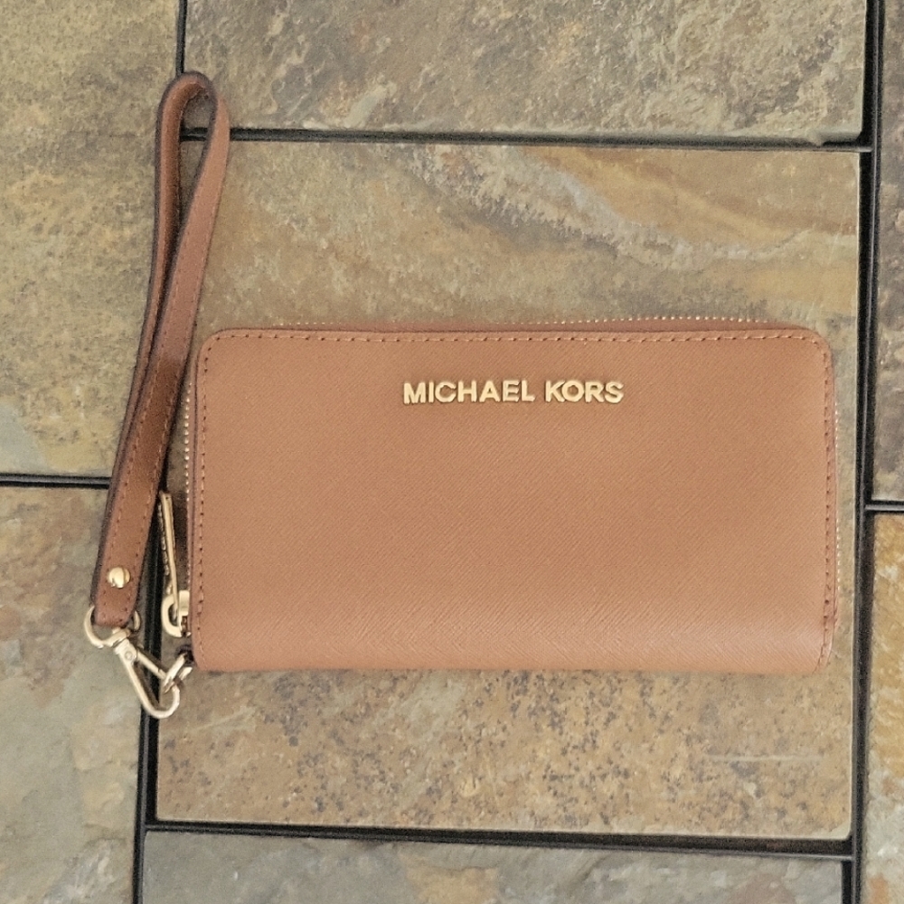 Michael Kors Wallet Tan